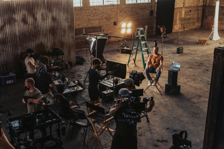 ¿Qué hace una productora audiovisual? Servicios y proceso, explicados | TNR